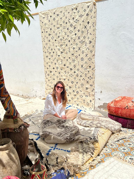 Moroccan Rug Weaving !!